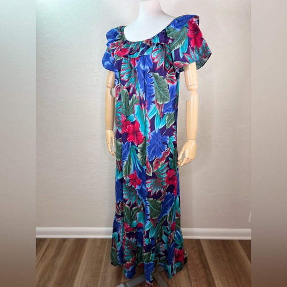 Vintage Hilo Hattie Hawaiian Floral Tropical Ruffle MuuMuu Dress Size Large - Picture 11 of 15